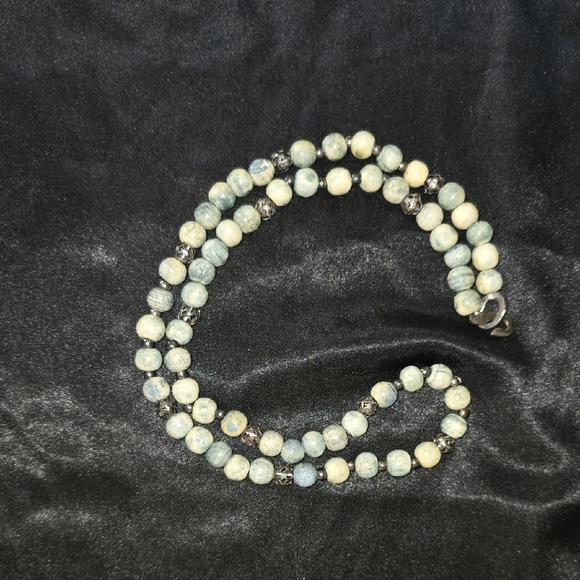 no band Jewelry - Chic Beaded Necklace in Green and Cream